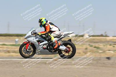 media/Sep-01-2025-Lets Ride (Mon) [[4370d11284]]/B Group/1220pm (Wheelie Bump)/